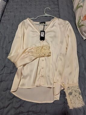 Women's Cream Lace-Trim Button Front Blouse
